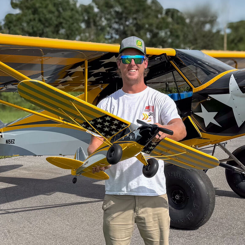 Carbon Cub S 2 1.3m Cleetus McFarland Special Edition RTF Basic (Requi ...